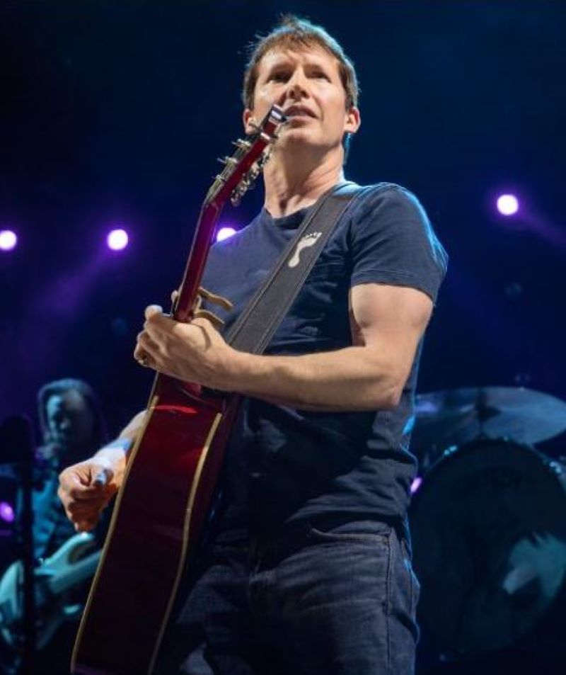 James Blunt hap jetën e tij në një film, shfaq edhe kohën sa ishte duke shërbyer në Kosovën e 99-ës