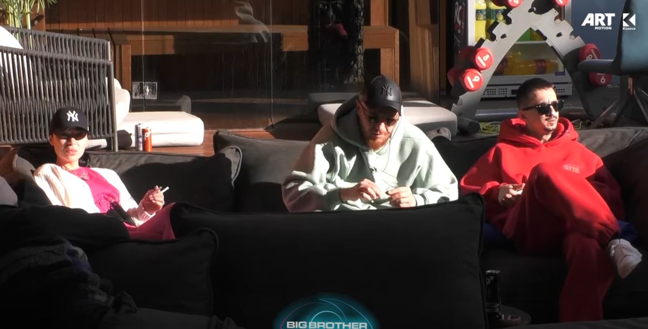 Kader ankohet se po i bie imuniteti, nuk ka apetit për ushqim (VIDEO)