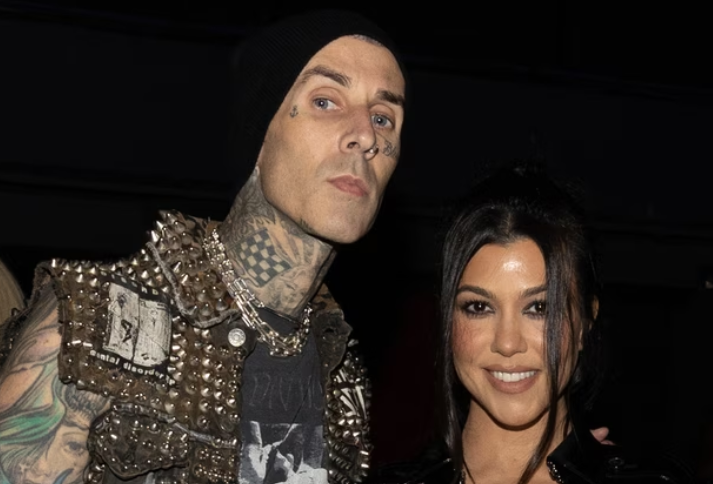 Kourtney Kardashian në pritje të një bebe të re me Travis Barker