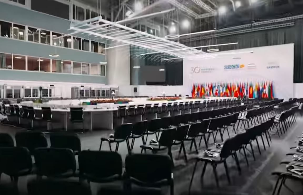 Shkupi gati për t'i bërë bashkë Blinkenin e Lavrovin në takimin e OSBE-së (VIDEO)