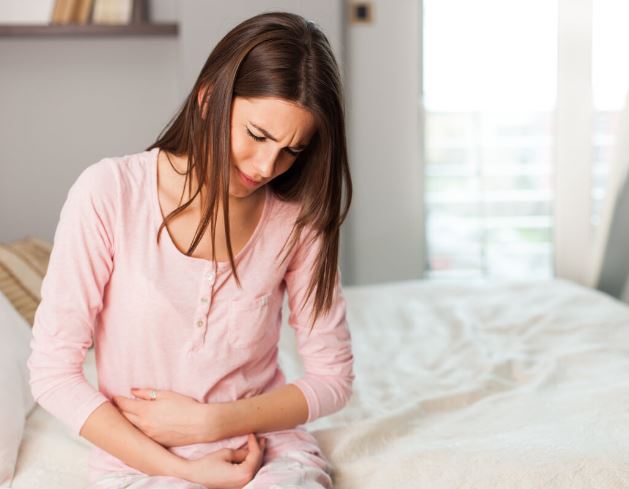 Disa lloje të dhimbjeve menstruale mund të lidhen me rrezikun kardiovaskular