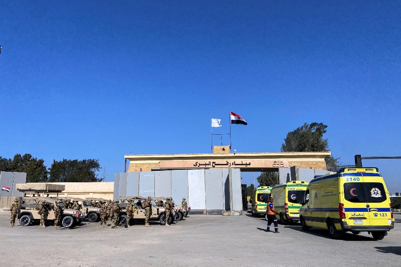 IDF thotë se pengjet janë aktualisht rrugës për në kalimin Rafah në Egjipt