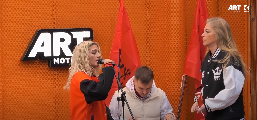 Banorët të përkushtuar në provat për programin për nder të 28 Nëntorit (VIDEO)