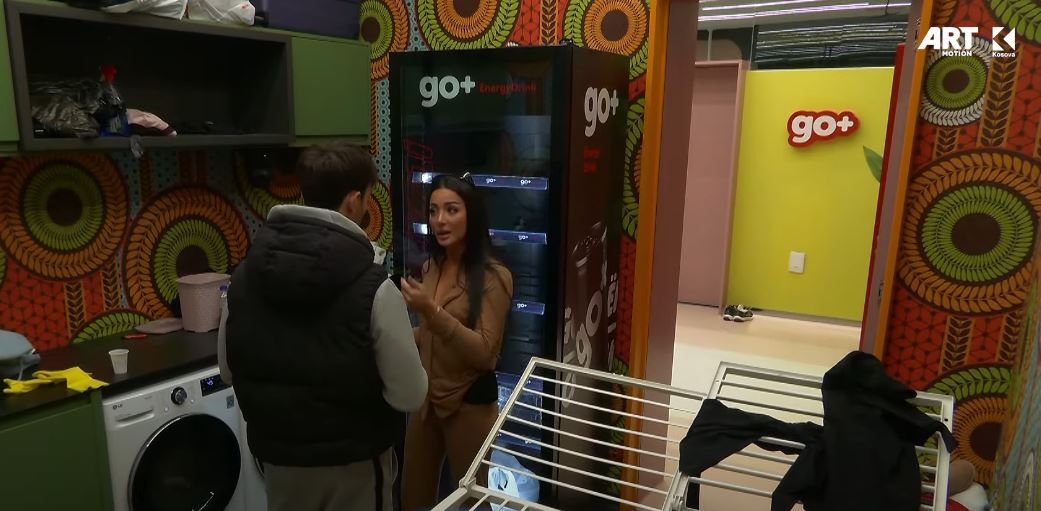 Alba shumë e nervozuar me Monikën, i tregon shumëçka Blerandos (VIDEO)