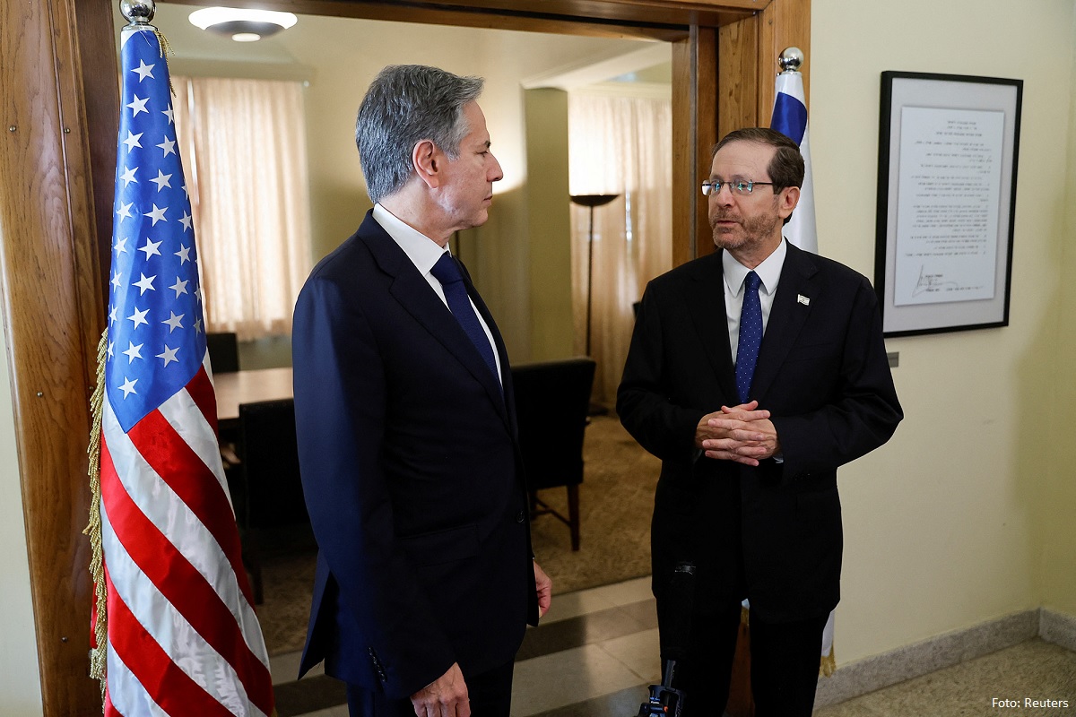 Blinkeni, bashkë me presidentin izraelit: Ka rëndësi se si e bën Izraeli luftën