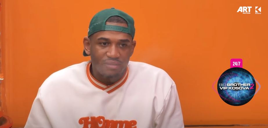 Domeniku thotë se nuk i pëlqen që flasin pas shpine (VIDEO)