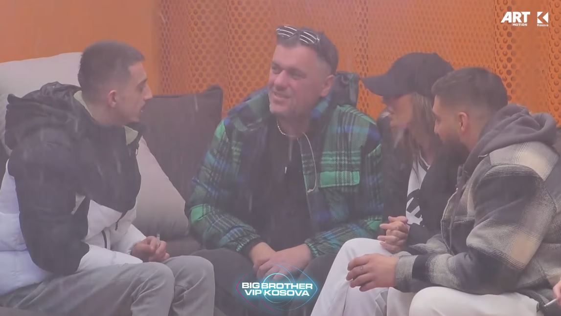 Ganiu tregon një moment kur u 'detyrua' të përbi cigarën (VIDEO)