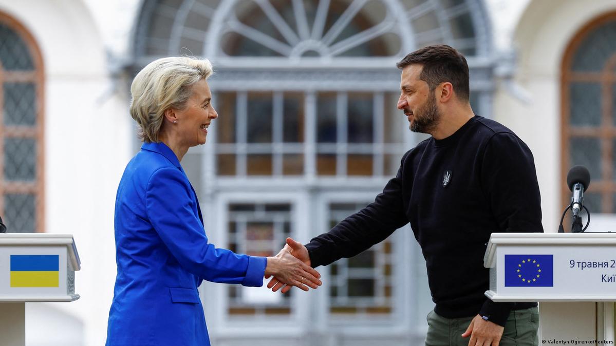 Von der Leyen arrin në Kiev