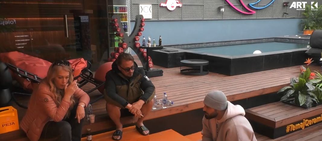 Blero dhe Monika i qajnë hallet bashkë, rreth sfidës për të fituar çmimin e madh (VIDEO)