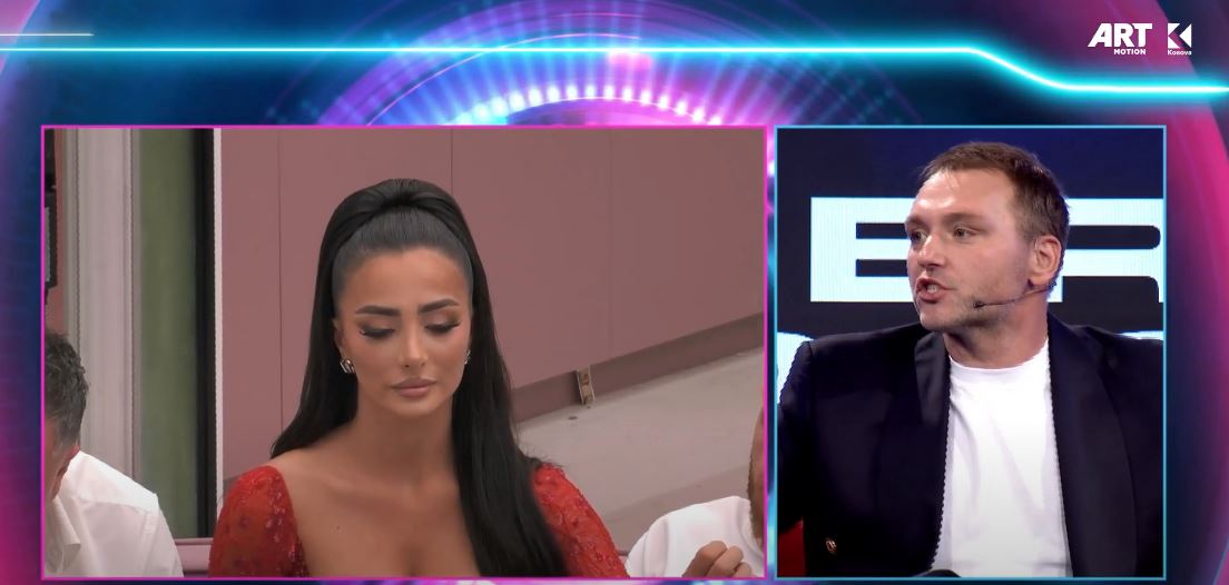 "Alba, o thuaj njërit po, ose jo", Nderimi i ashpër me Albën (VIDEO)