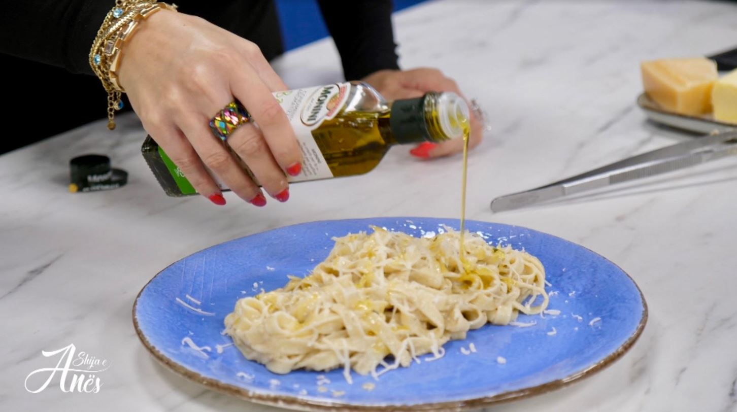 Receta e "Shijës së Anës": Tagliatelle me salcë tartufi (VIDEO)