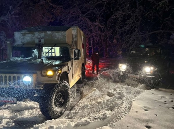 ​Shkup: Shpëtohet fëmija trevjeçar dhe tre të rritur që ishin bllokuar në teleferik