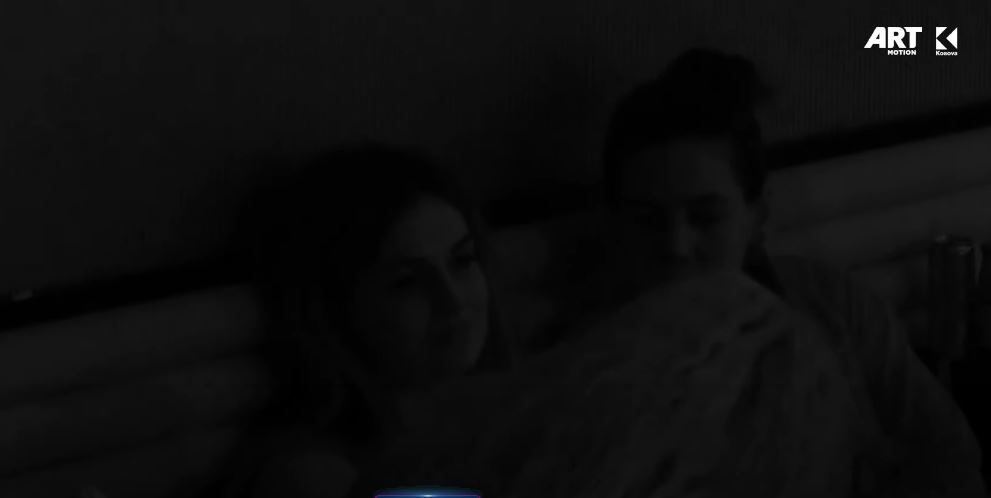 Vesa tregon se ishte shtatzënë dhe e ka humbur fëmijën: Mami as babi nuk e dinë (VIDEO)