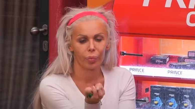 “Para Zotit rri drejtë”, Blero ka një pyetje për Edonën (VIDEO)