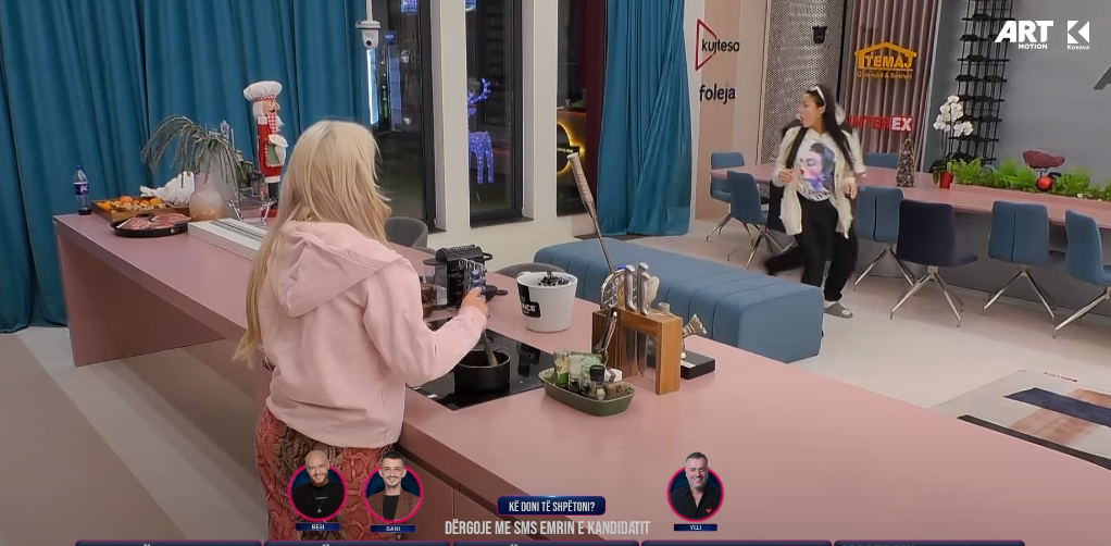Mirdoni frikëson keq Albën (VIDEO)