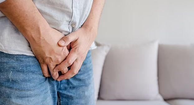 Studimi gjerman alarmon burrat: Fraktura në penis më e pritshme gjatë Krishtlindjeve