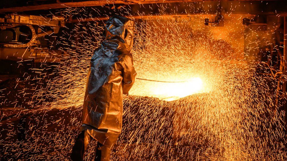 Shpërthimi në fabrikën e nikelit në Indonezi vret 13 punonjës