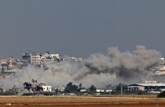 Sulme izraelite në Gaza.