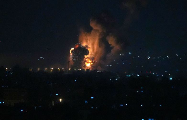 Ministria e Shëndetësisë në Gaza: Njëzet palestinezë u vranë në radhë për ushqim