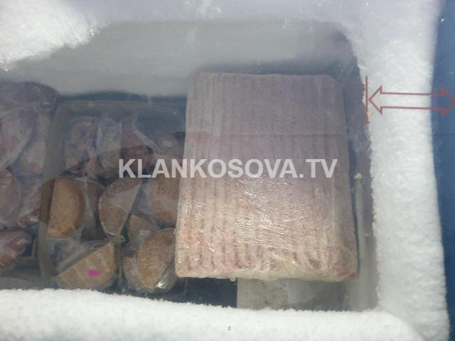 AUV-i konfiskon në “Rajska Banja” sasi mishi që nuk përmbush kriteret për konsum