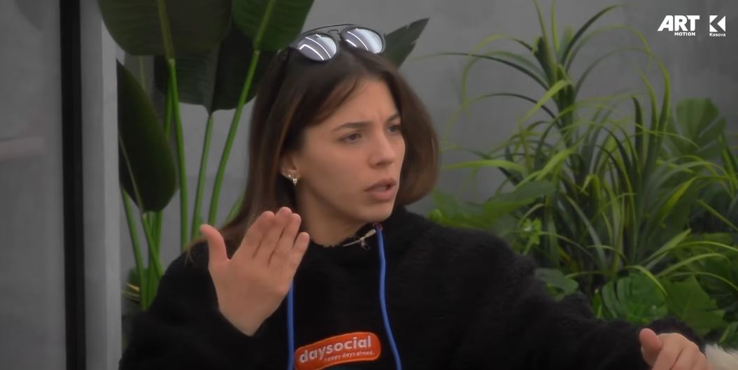 Iliriana thotë se po dyshon tek Adri dhe Mirdoni: Ne mund të kemi pikëpyetje (VIDEO)