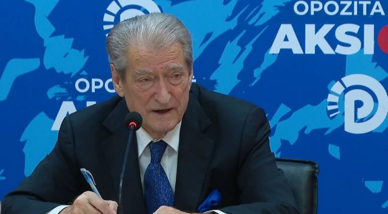 SPAK kërkon arrest shtëpie për ish-kryeministrin e Shqipërisë, Sali Berisha