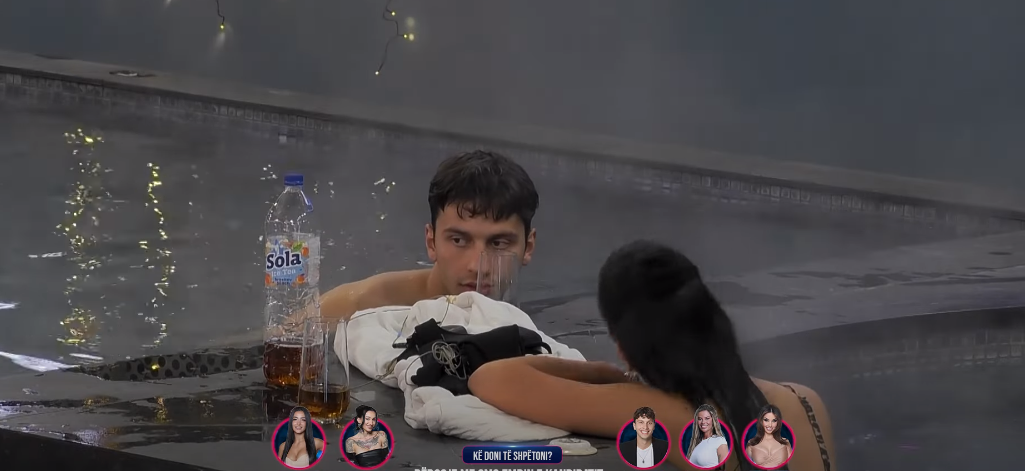 Blerando thotë se "është më i lidhur me nënën e tij", kurse Alba "me babain e saj" (VIDEO)