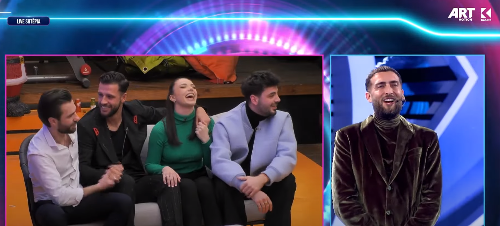 Lumbardhi surprizohet nga vëllëzërit dhe motra - takim emocionues me plot puthje e përqafime (VIDEO)