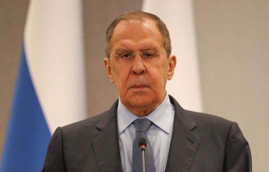 Lavrov: U takon ukrainasve të kuptojnë se sa thellë ShBA-ja i ka futur në vrimë