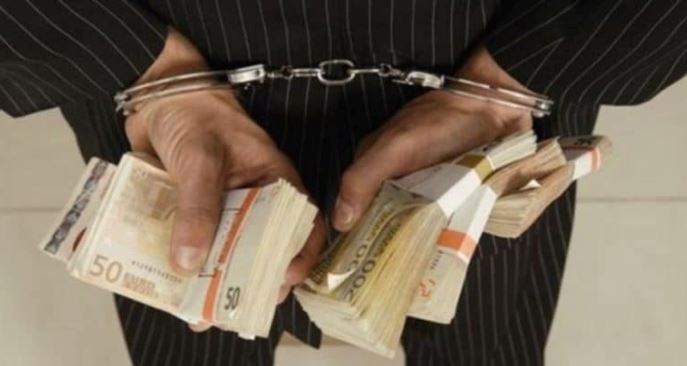 Mitrovicë: Dyshohet se shpërlanë mbi 1 milion euro – të dyshuarit lirohen në procedurë të rregullt