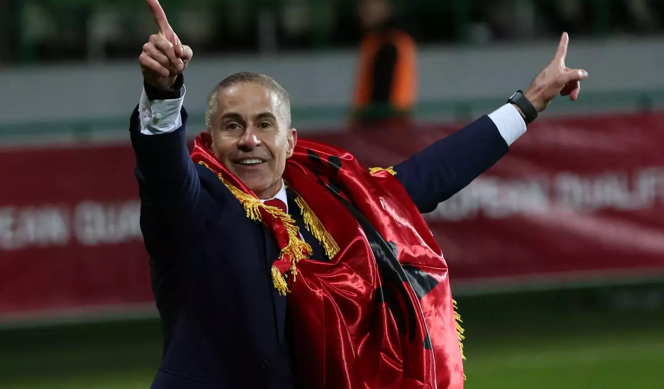 Si u bë ish-mbrojtësi i Arsenalit hero te 'Shqiponjat'?