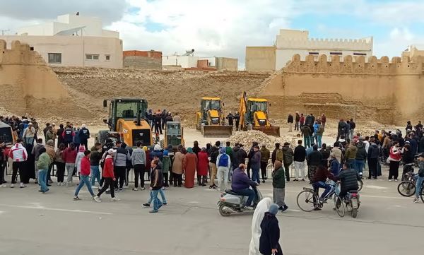 Tunizi: Vdesin tre persona pas shembjes së murit antik në vendin e trashëgimisë botërore të UNESCO-s