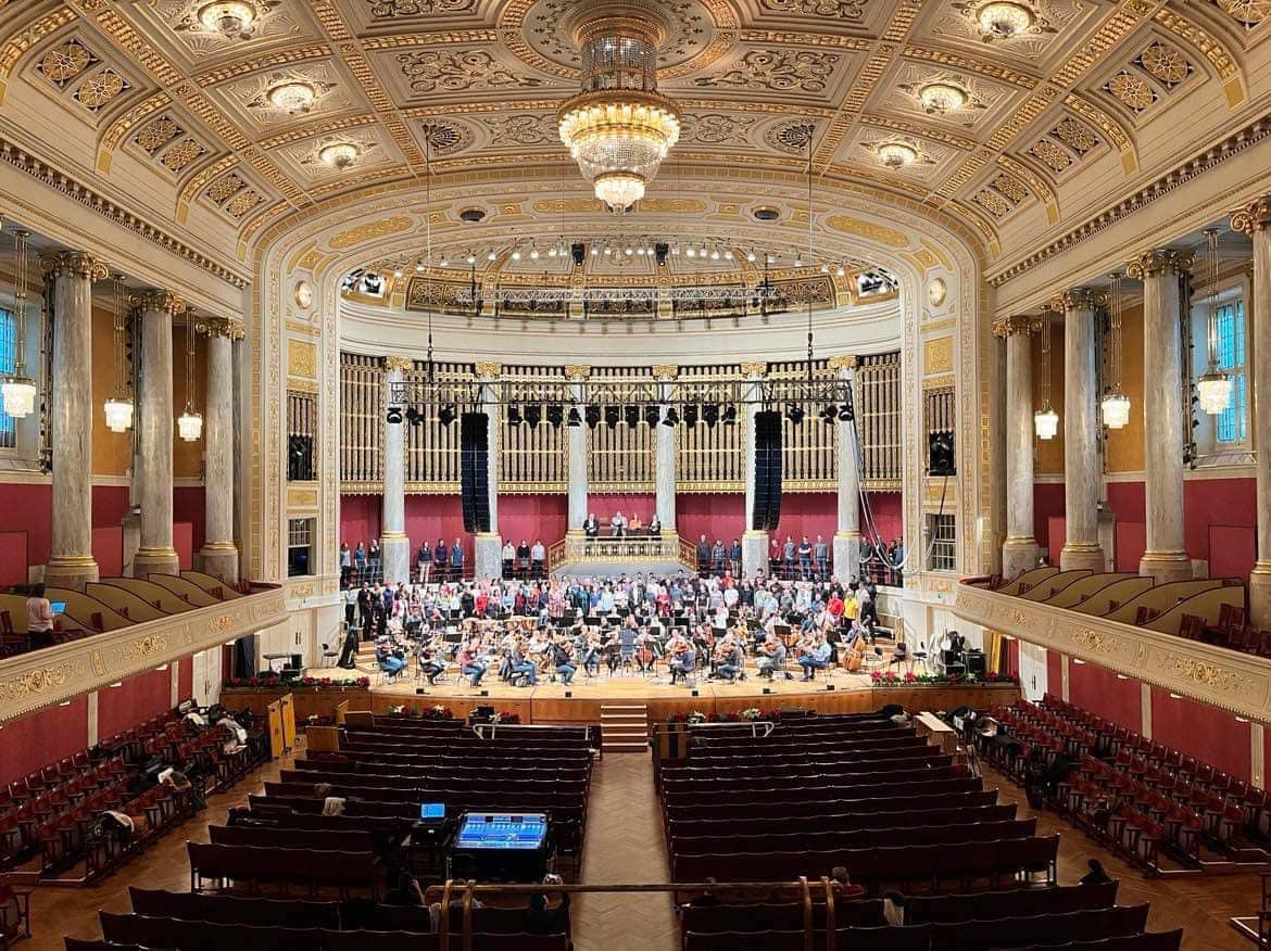 Kori Siparantum ftohet të marrë pjesë në festën e fundvitit në koncertet e Wiener Konzerthaus