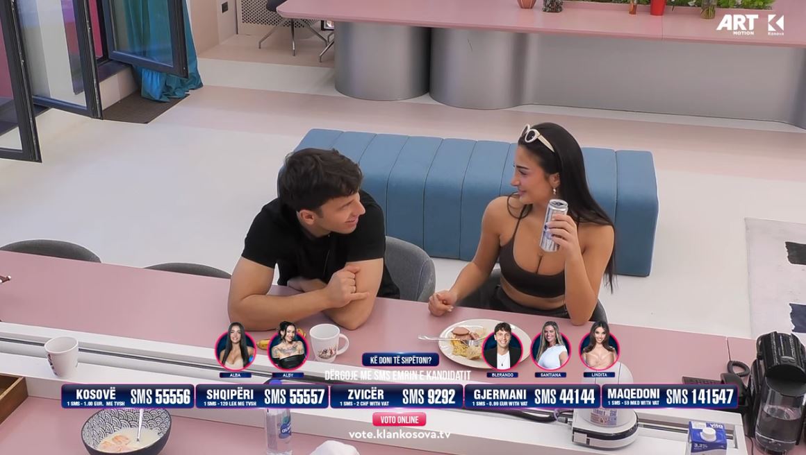 Humor e buzëqeshje, momente të mira mes Blerandos e Albës brenda shtëpisë (VIDEO)