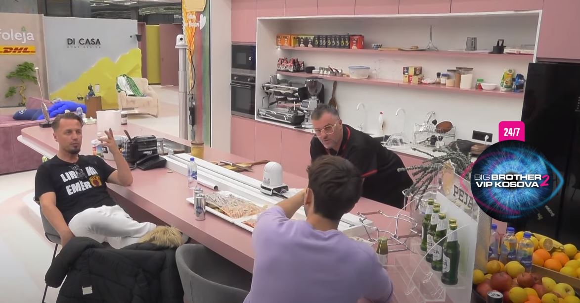 Kush do të arrijë në finale? Blero, Buci dhe Blerando debatojnë këtë pjesë (VIDEO)