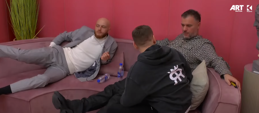 Buci ka dyshime se Ganiu dhe Shqipja po bëjnë lojë për vëmendje (VIDEO)