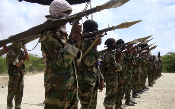 Forcat amerikane dhe somaleze vrasin komandantin e al-Shabaab, shpërblehen me 10 milionë dollarë
