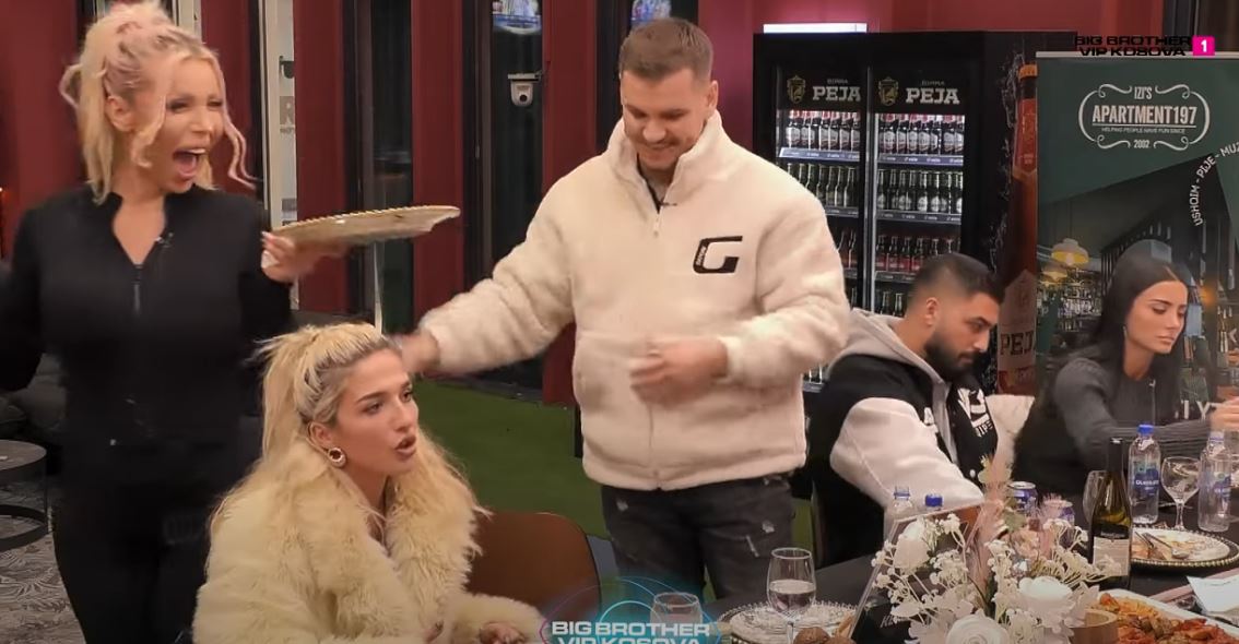 Ilirjana: Jo gjithmonë e kërkoj miratimin e Adrit për të folur (VIDEO)