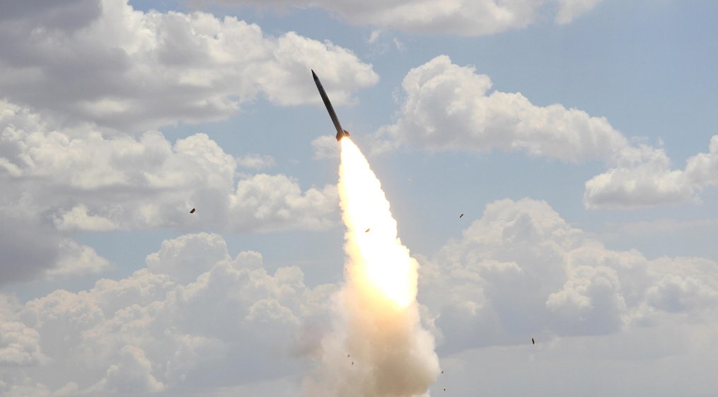 Avioni rus godet Ukrainën me raketa hipersonike