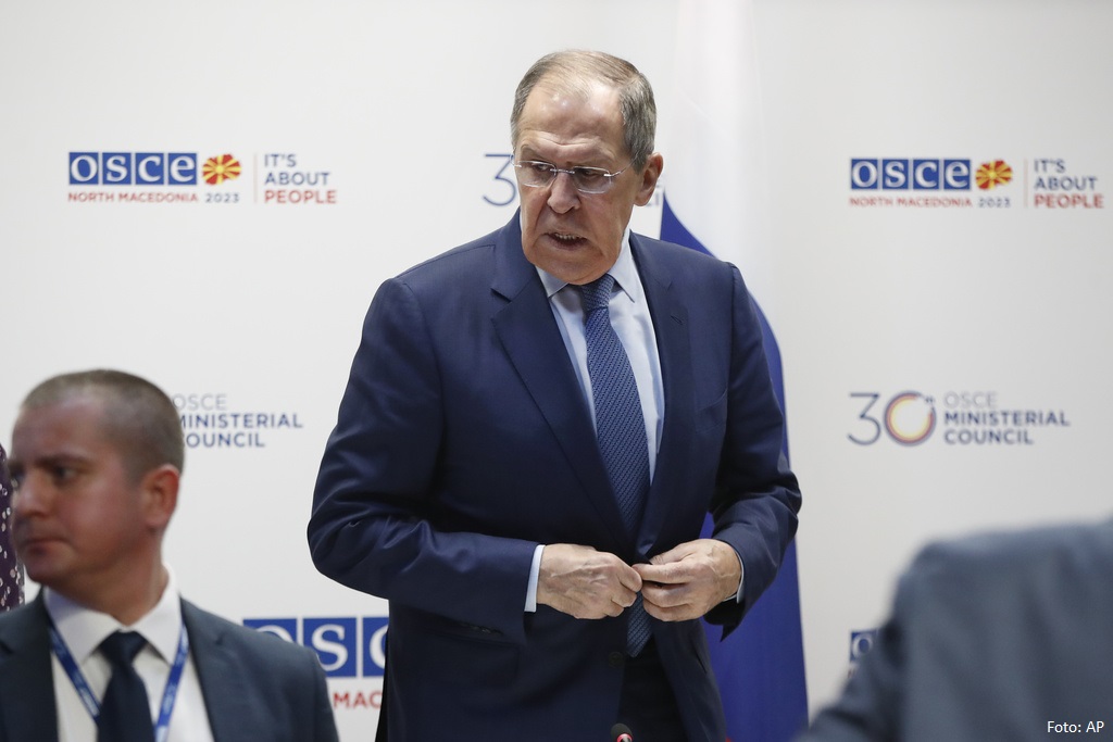 Lavrov: Perëndimi po do t’i kthejë popujt e Ballkanit kundër njëri-tjetrit