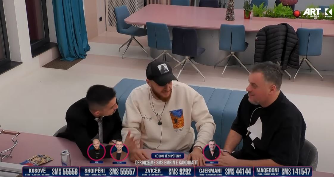 Buci e Ganiu krijojnë një situatë qesharake, ndërkohë që Ardi ua ndërron bateritë (VIDEO)