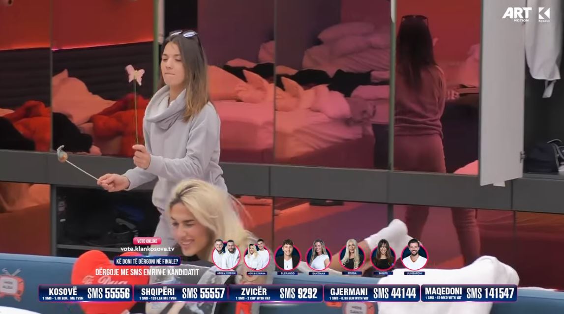 Shqipja 'thumbon' me humor Ilirianën (VIDEO)