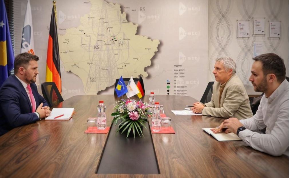 Ambasadori gjerman takon shefin e KOSTT-it, thotë se integrimi i veriut është i rëndësishëm për punën e operatorit