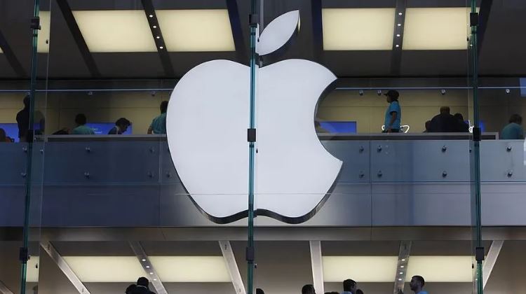 Apple ia kalon Samsungut si prodhuesi më i madh i telefonave në botë