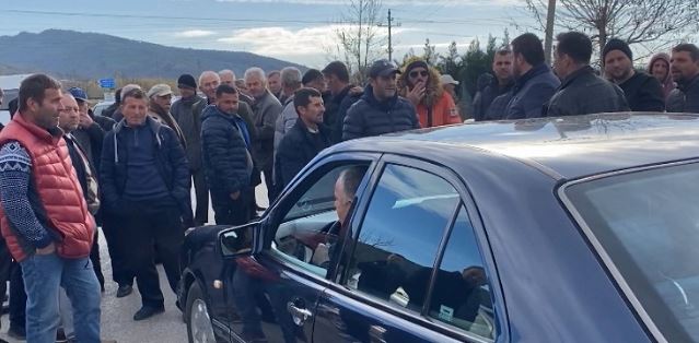 Gjirokastër: Vihen nën hetim tre blegtorë, protestuan për çmimin e qumështit