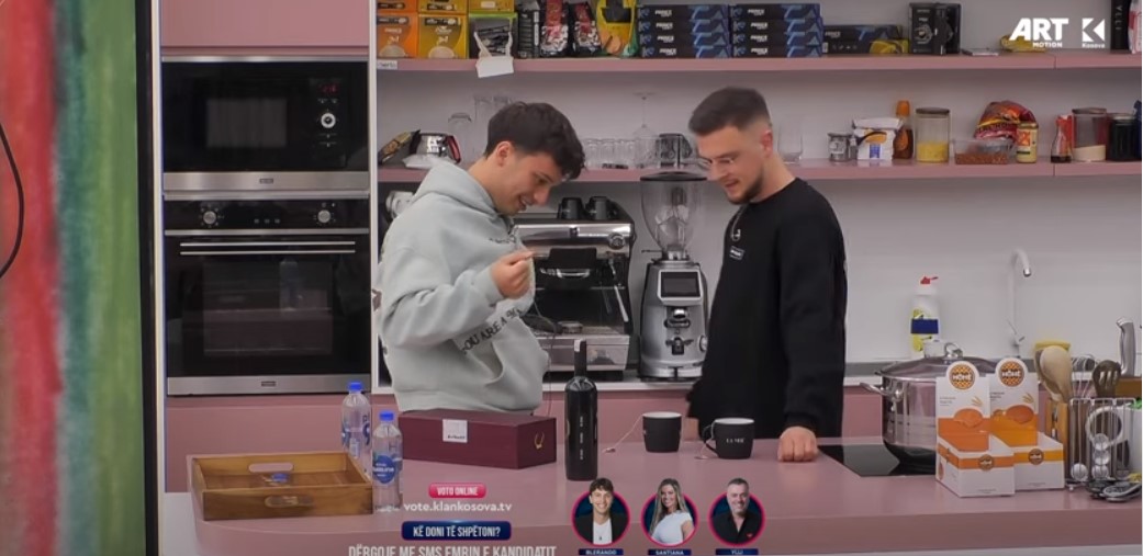 Dy sigurima rusë e ngritën shqelma prej krevatit, Blerando tregon ëndrrën interesante (VIDEO)