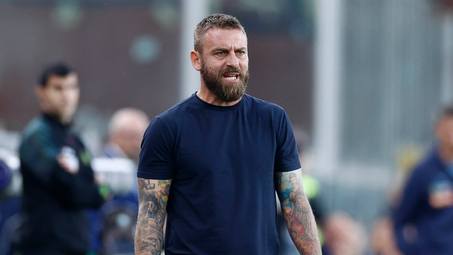 Daniele De Rossi zyrtarizohet si trajner i Romës