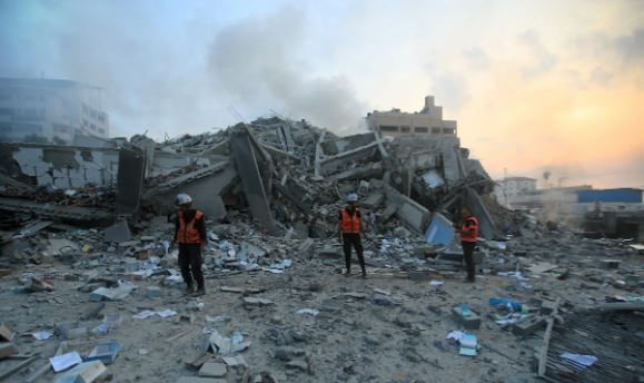 Pas nëntë ditësh në rrënoja, nxirret i gjallë një fëmijë në Gaza