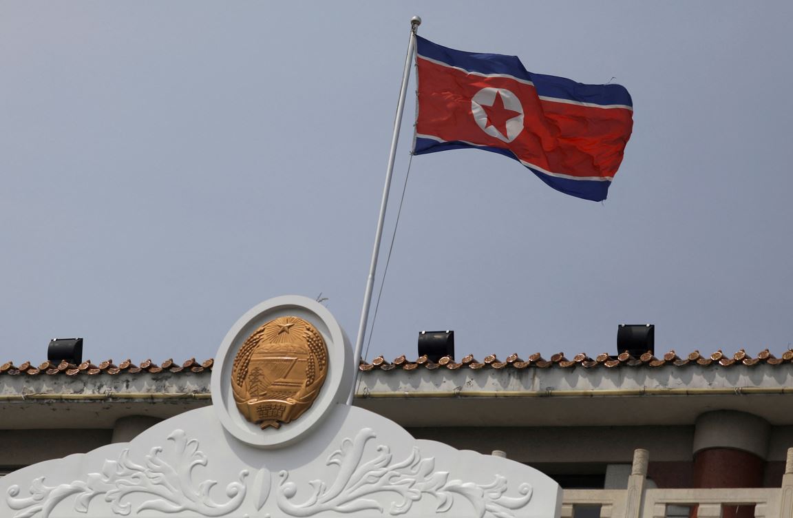 Koreja e Veriut lëshon raketa në brigjet e saj perëndimore, thotë Seuli