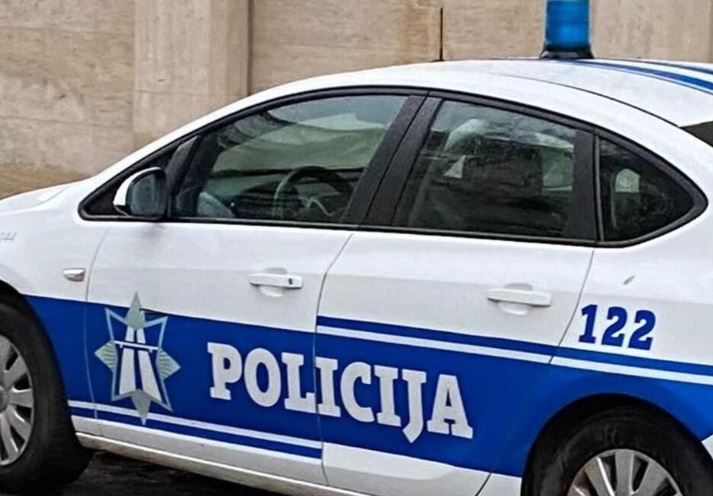 Sulmohen tre shtetas shqiptarë fizikisht në Malin e Zi
